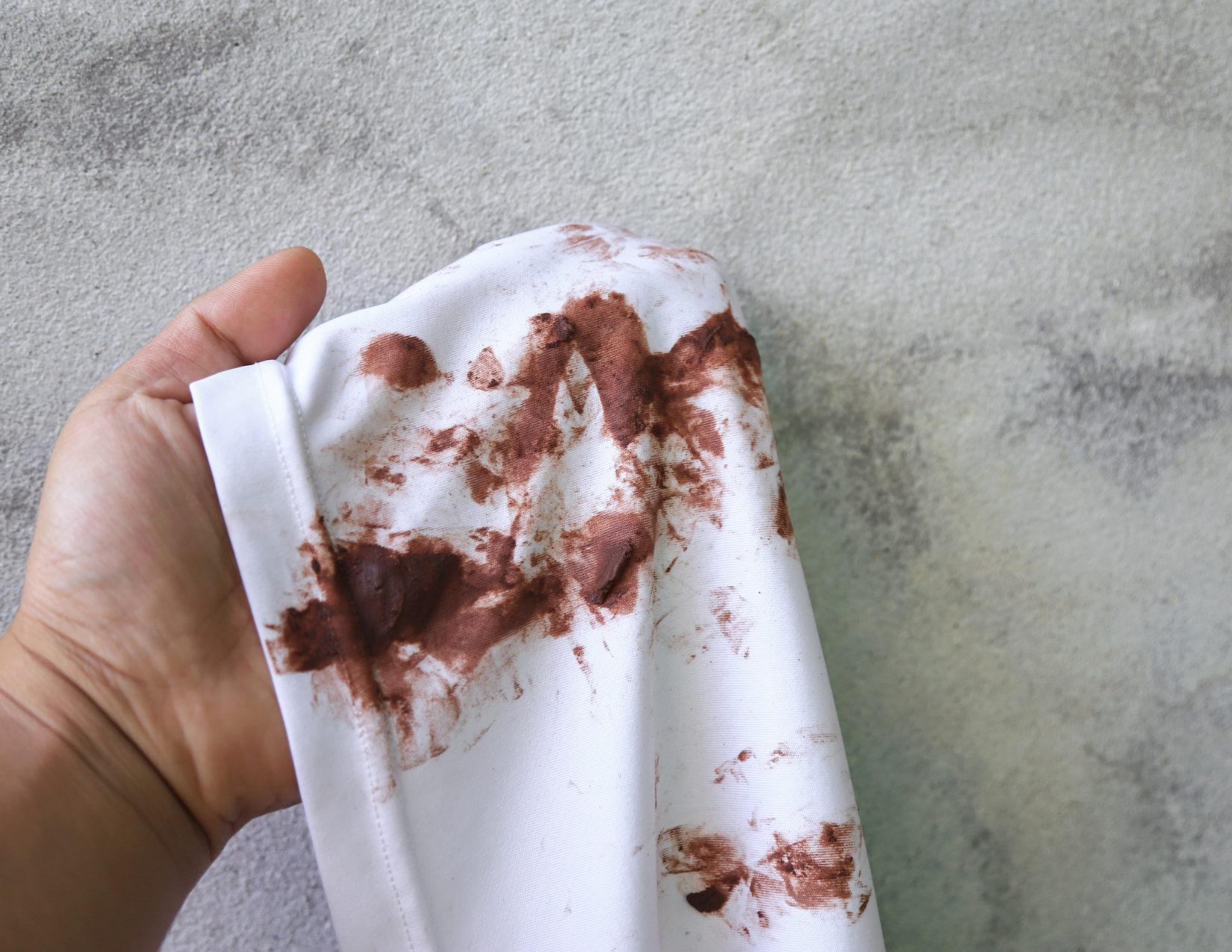 How to online remove chocolate stains