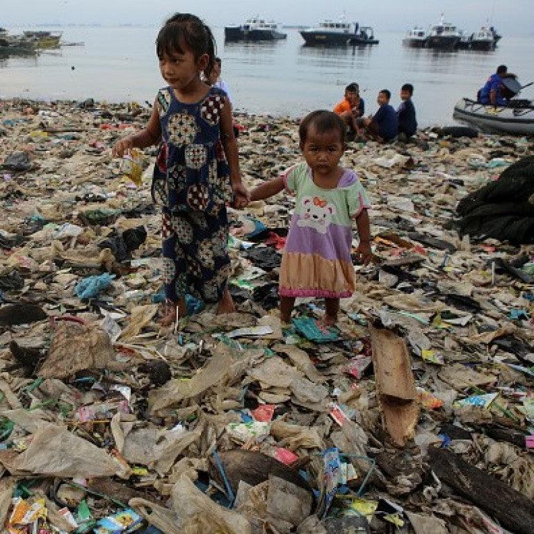 Kids living in Plastic Waste